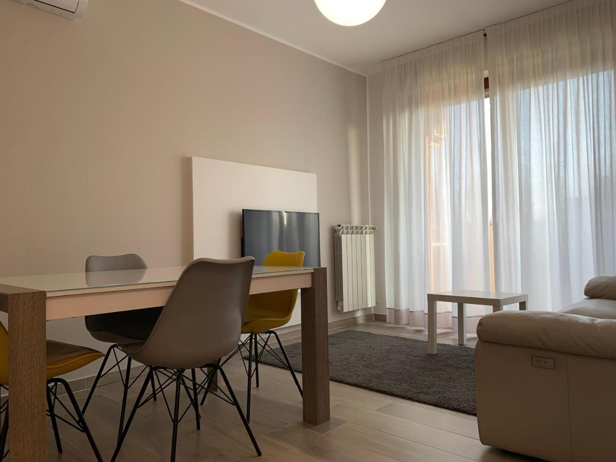 Trilocale In Zona Bocconi/Navigli Apartment Milano Ngoại thất bức ảnh